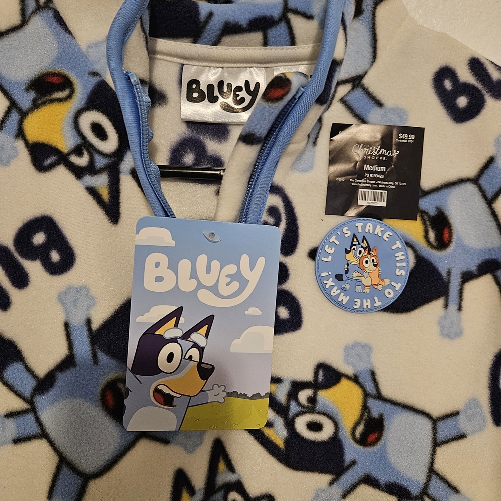 Bluey  Medium Kids Fleece Pullover - Blue and White